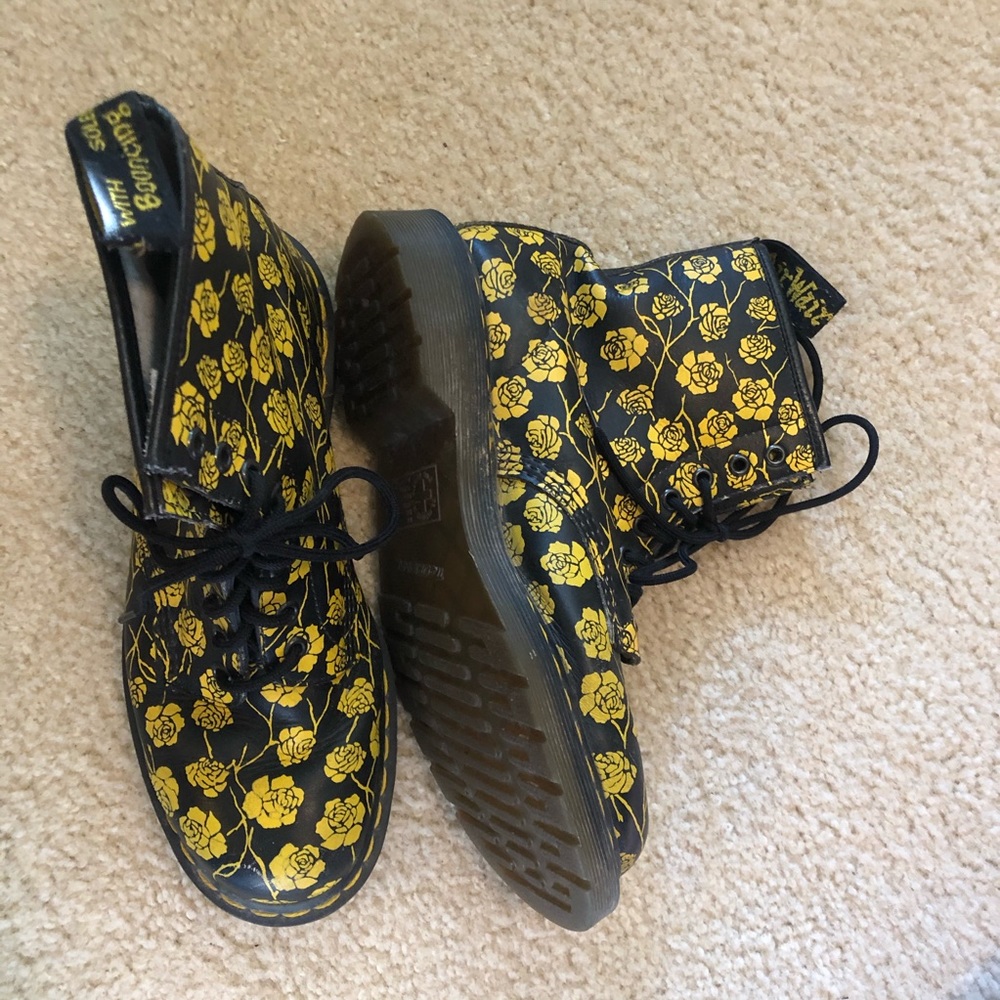 Wicked cool Dr. Martens with yellow roses.